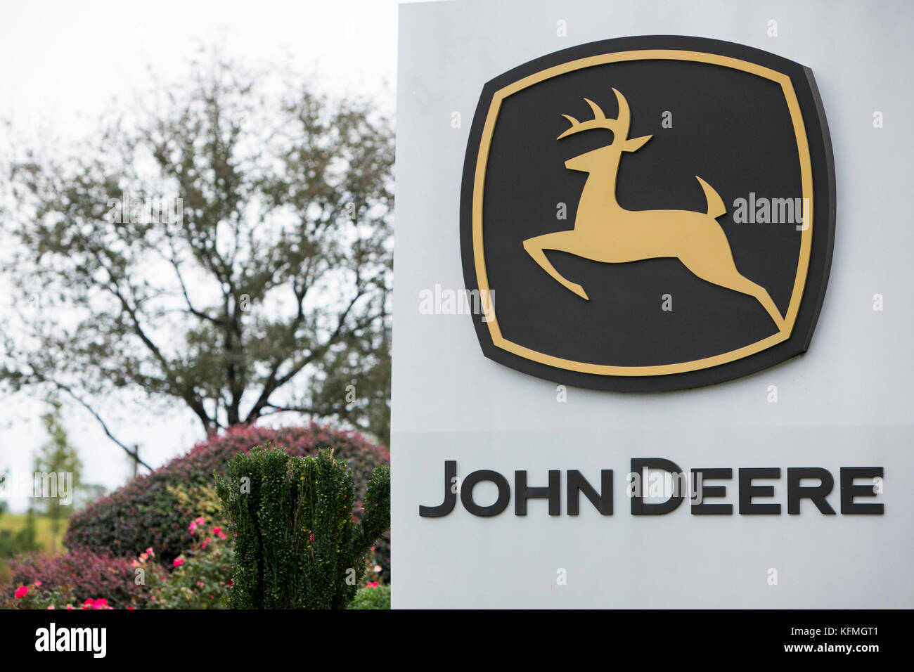 John deere company hires stock photography and images Alamy