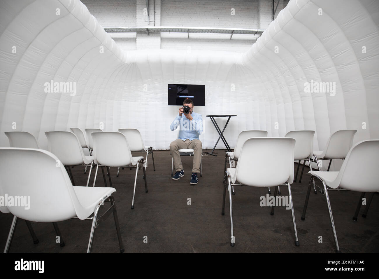 Man taking photo conference room hi-res stock photography and images ...