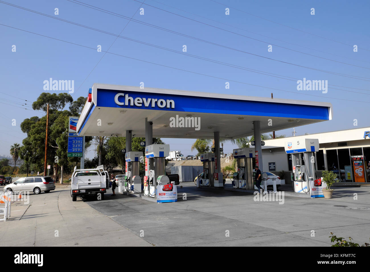 Chevron gas station corner Riverside Drive and Fletcher Drive in Silver Lake NE Los Angeles, California USA  KATHY DEWITT Stock Photo