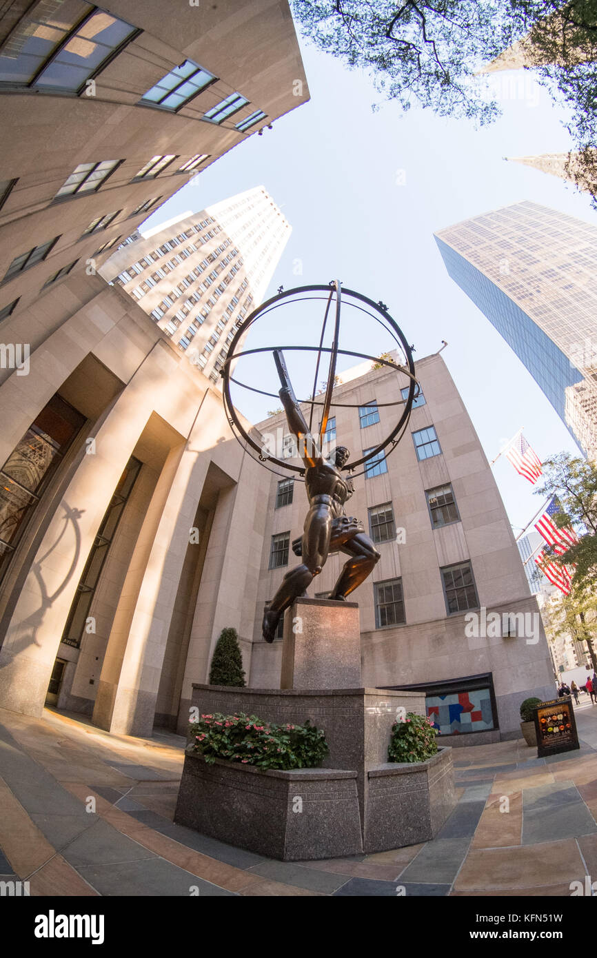 Rockefeller Center Statue of Atlas, Fifth Avenue, Manhattan, New York City, NY, United States of
