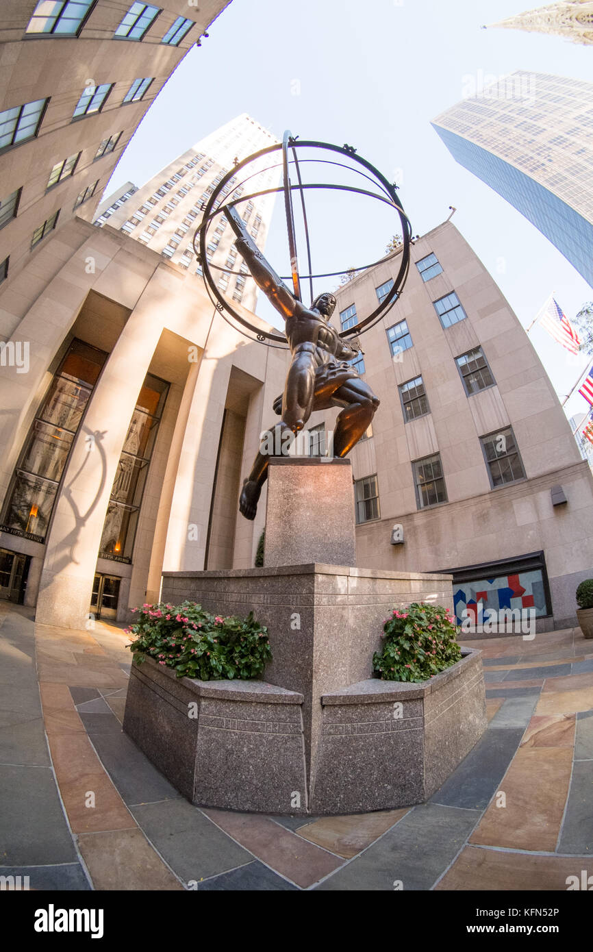 Rockefeller Center Statue of Atlas, Fifth Avenue, Manhattan, New York City, NY, United States of