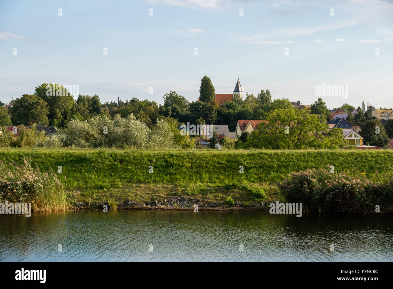 Saale Elster Kanal bei Dölzig Stock Photo Alamy