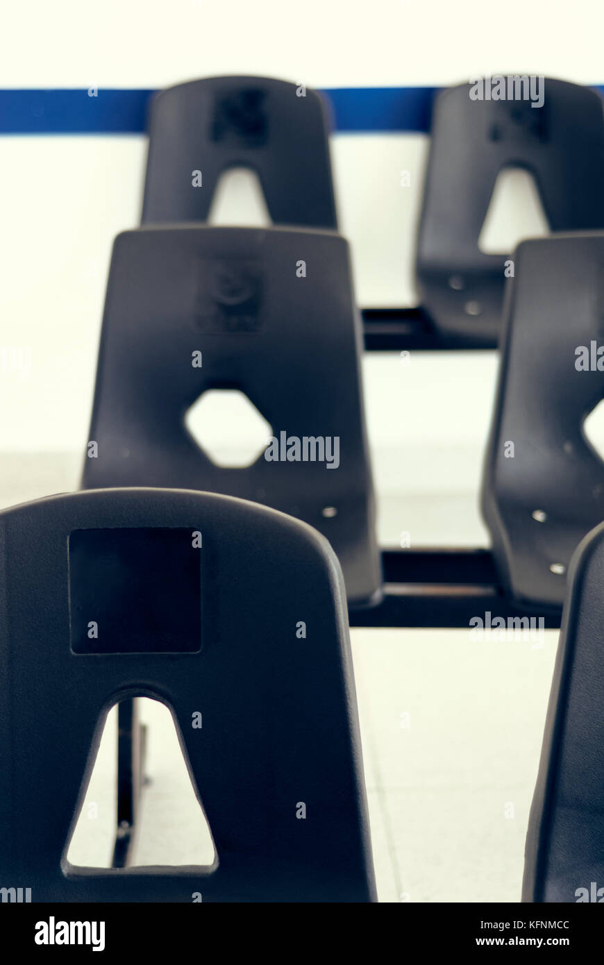 Empty seat hi-res stock photography and images - Alamy