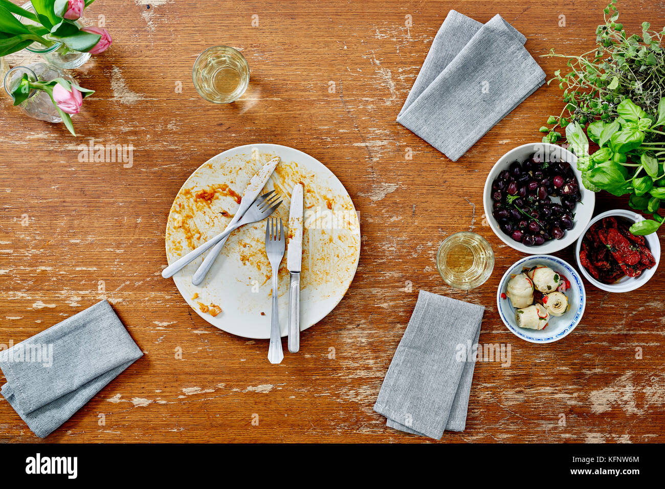 finished dinner in restaurant shared plate Stock Photo Alamy