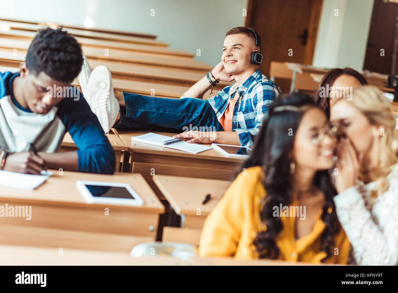 multiethnic students in class Stock Photo - Alamy