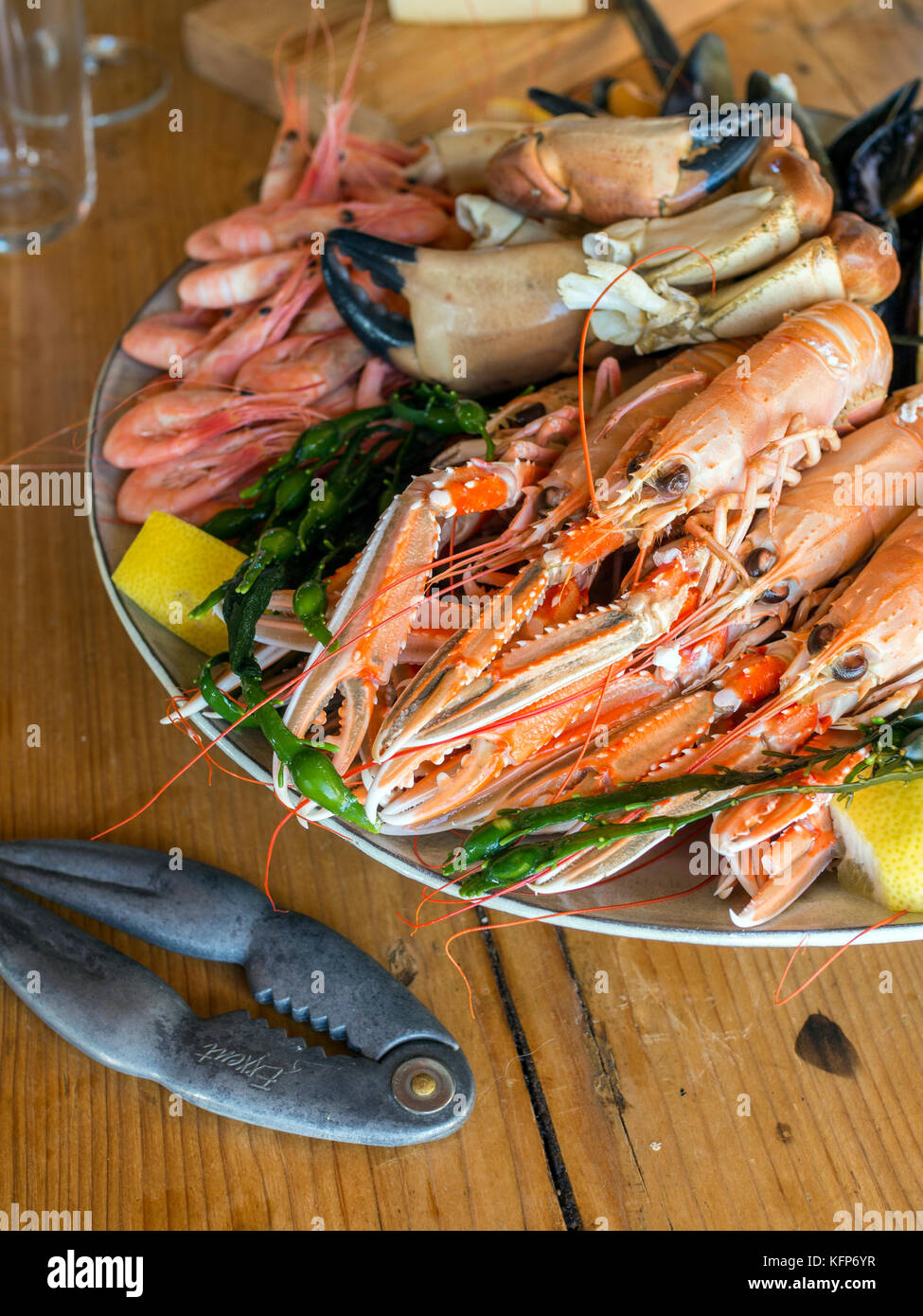 A seafood platter at Everts Sjöbod’s, a  business offering oyster safaris,meals and accommodation out of a 19th century boathouse in Grebbestad Stock Photo
