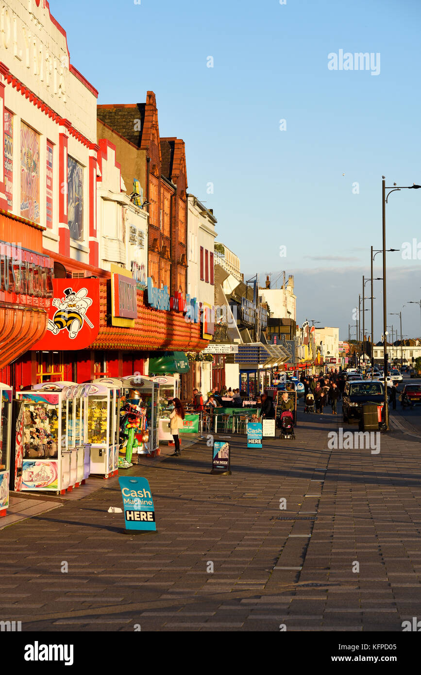 Seaside arcades uk hires stock photography and images Alamy