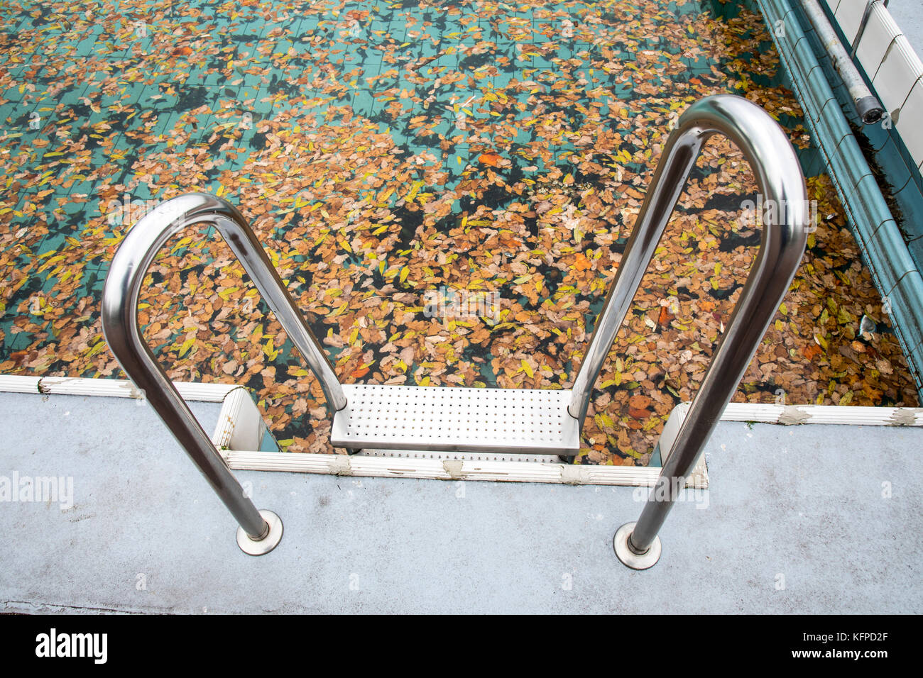 Public swimming pool, closed for the season, in fall Stock Photo - Alamy