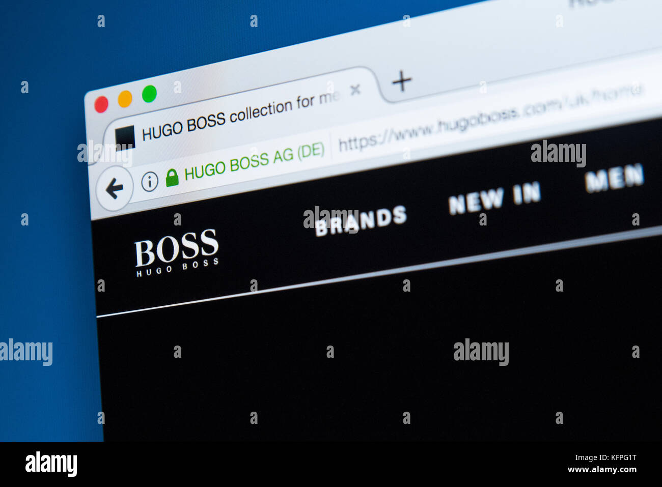 tumi harrison bates review
