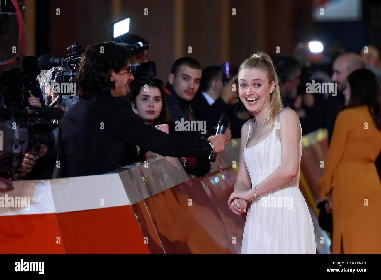 Rome, Italy. 31st Oct, 2017. Actress Dakota Fanning attends the red carpet of the movie 'Please stand by' at the Rome Film Festival 2017    Photo © Fabio Mazzarella/Sintesi/Alamy Live News Stock Photo