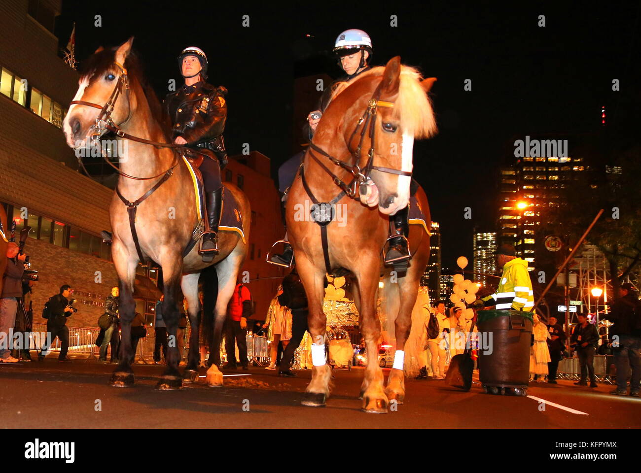 VILLAGE HALLOWEEN PARADE- Halloween 2017 NYC Parade Stock Photo - Alamy