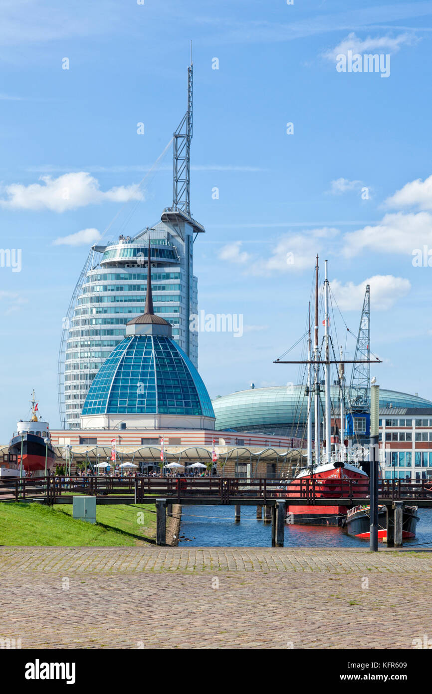 Mediterraneo shopping centre, Atlantic Hotel Sail City and  Klimahaus Bremerhaven, view from museum harbor Stock Photo