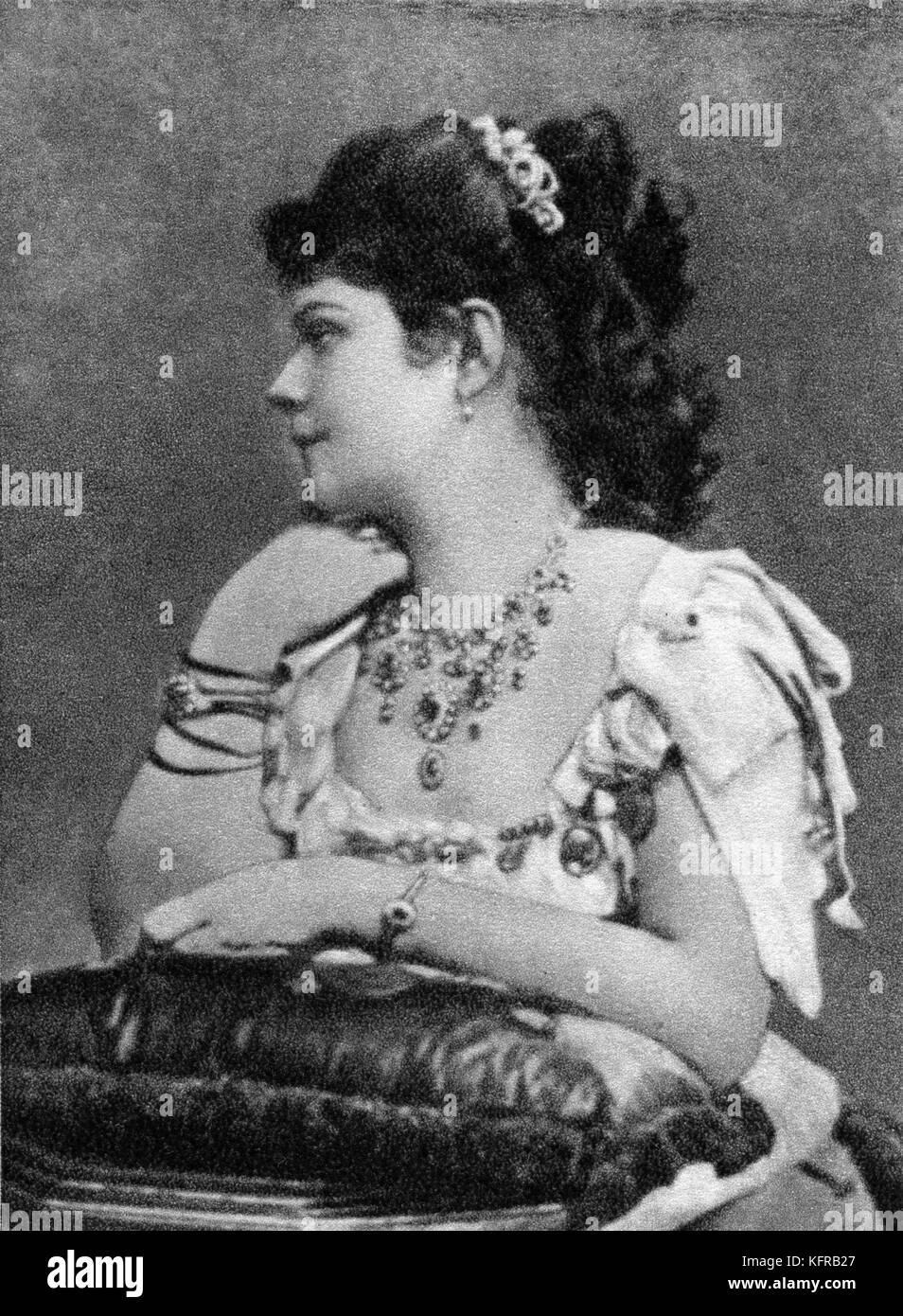 Sophie Menter portrait. Studied with Liszt and Tausig, married David