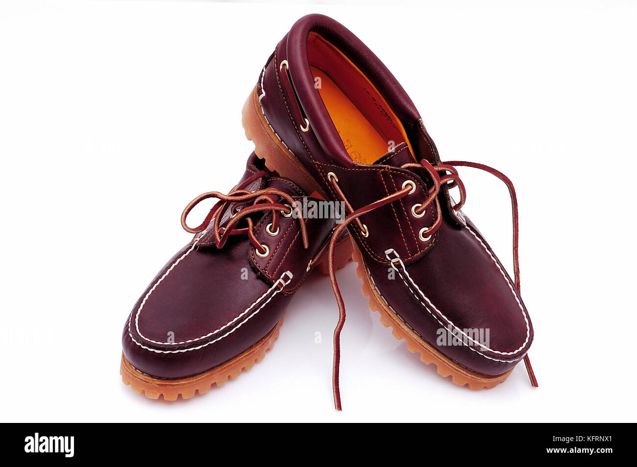 shoes, elegant, classic, clean, cleaning, care, leather, fashion, men, menswear, dress code