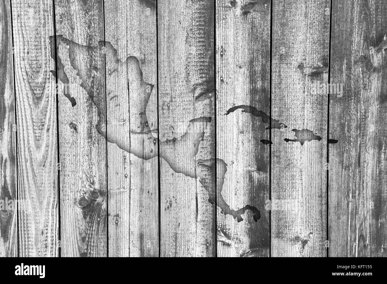 Map of Middle America on weathered wood Stock Photo - Alamy