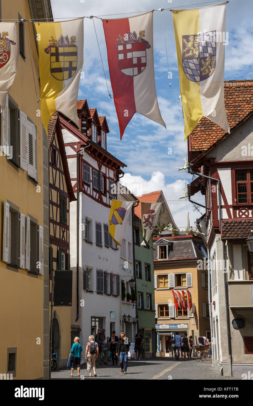 Medieval flags and banners hi-res stock photography and images - Alamy