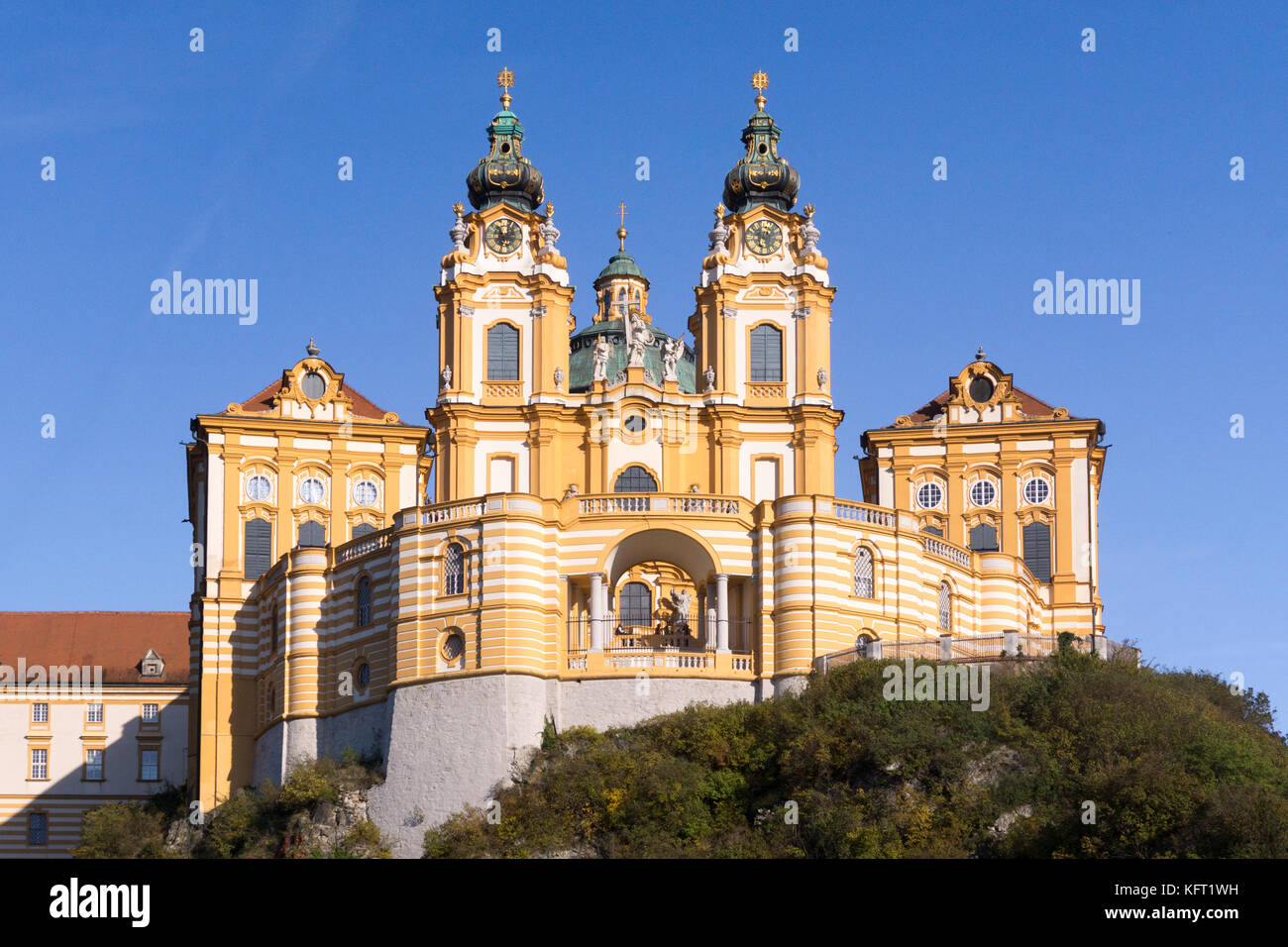 Late afternoon sun on the magnificent baroque Melk Abbey (Stift Melk) in the Wachau valley, Lower Austria Stock Photo