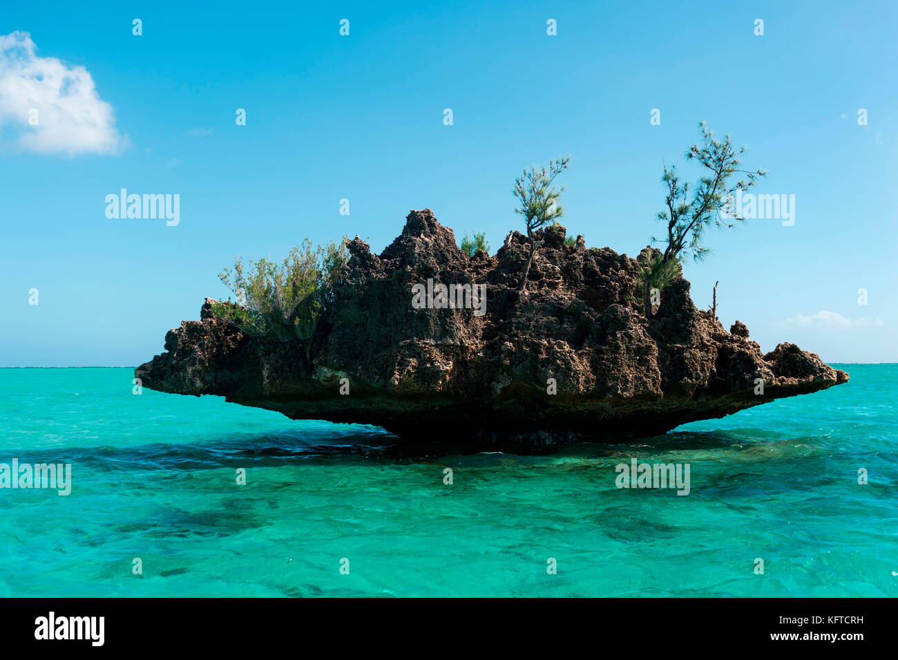 Saint antoine bridge hi-res stock photography and images - Alamy