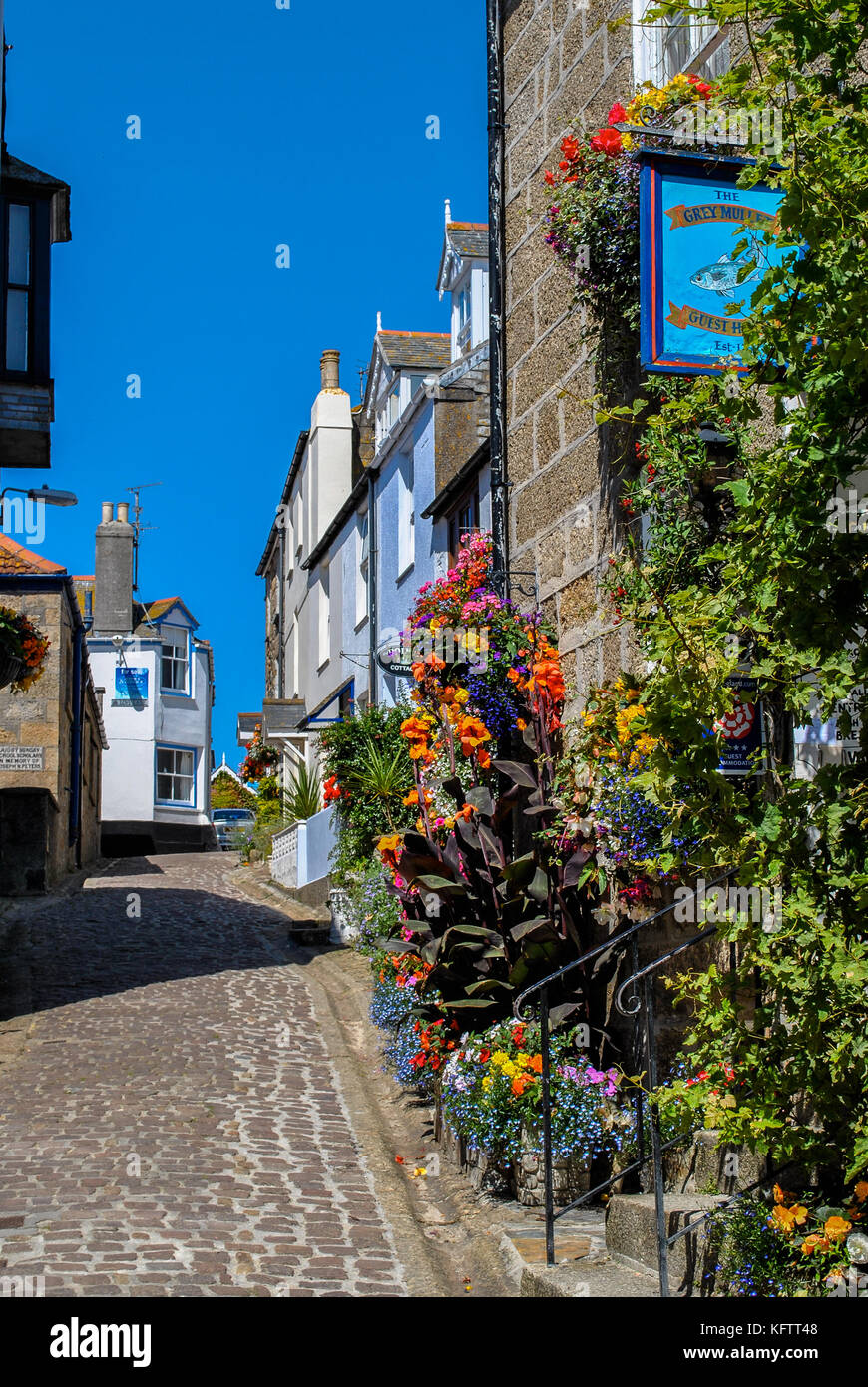 Newquay Town Centre High Resolution Stock Photography and Images - Alamy