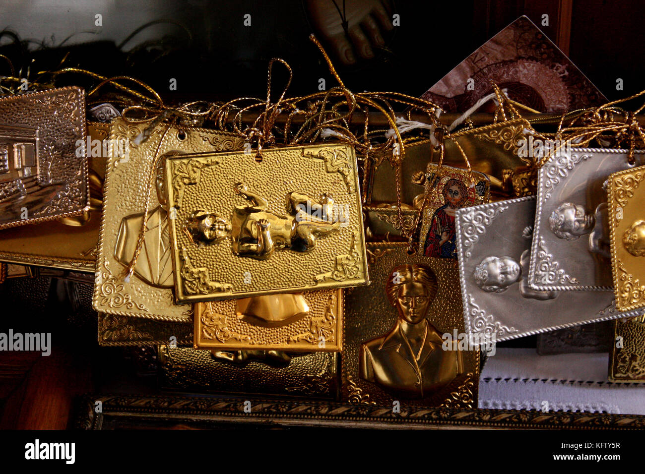 Votive offerings greece hires stock photography and images Alamy