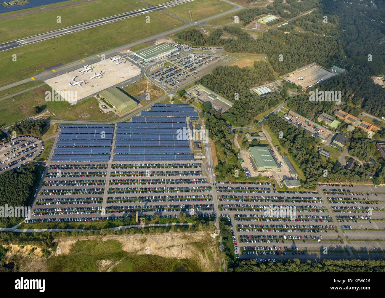 Airport Niederrhein, RyanAirport, Weeze Airport, Dusseldorf Airport