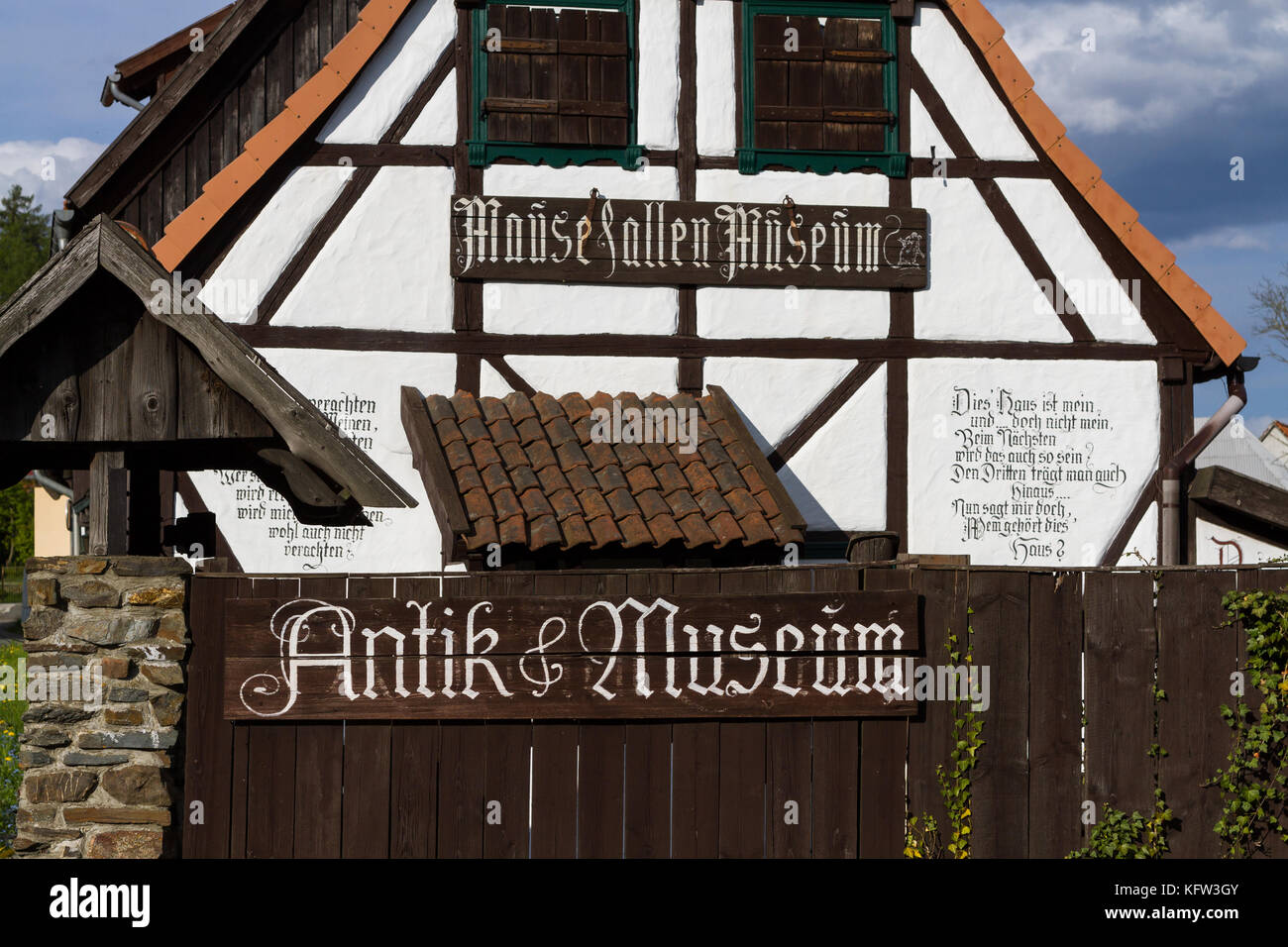 Güntersberge Blick auf das Mausefallen Museum Stock Photo