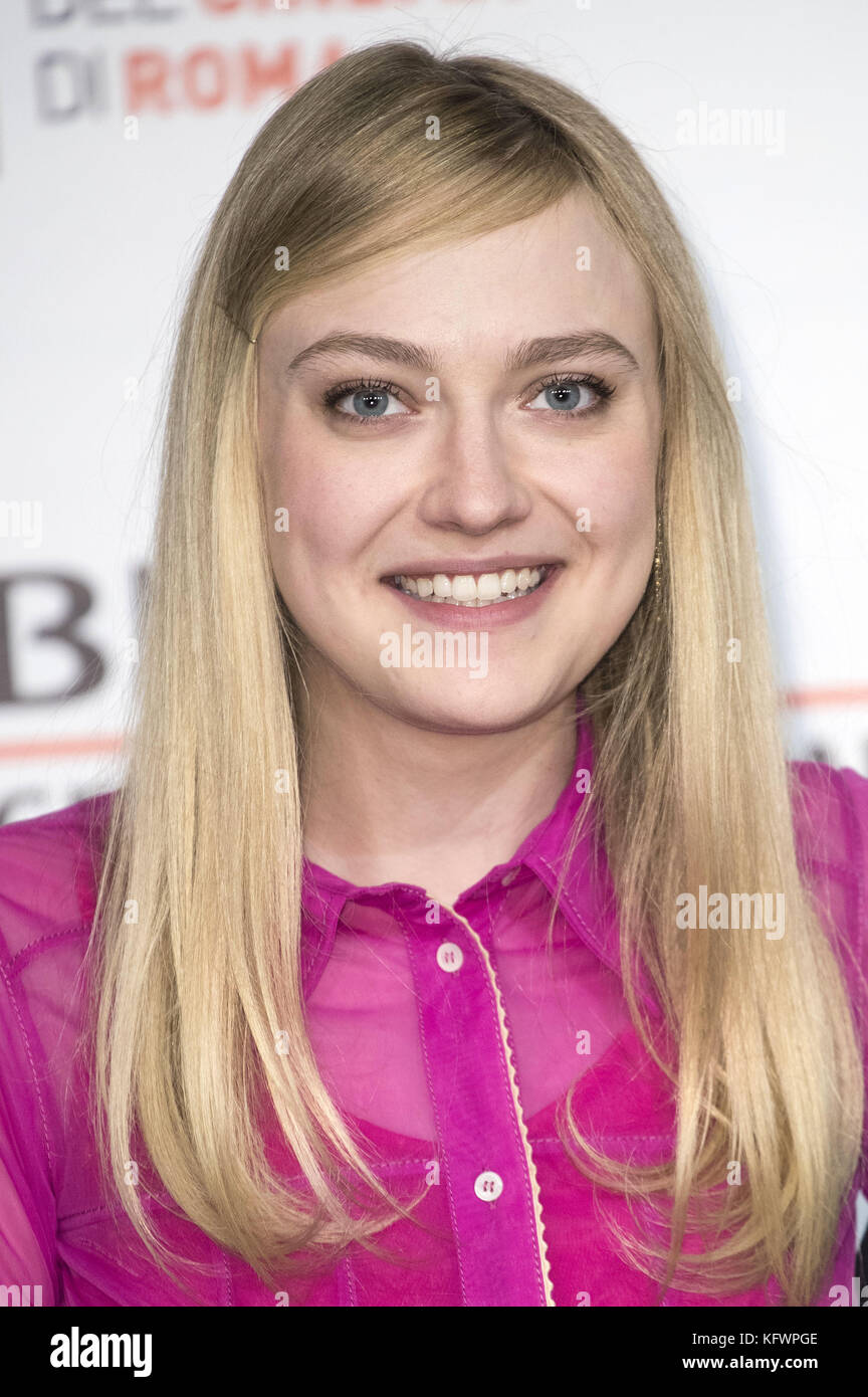 Rome, Italy. 31st Oct, 2017. Dakota Fanning attends the 'Please Stand