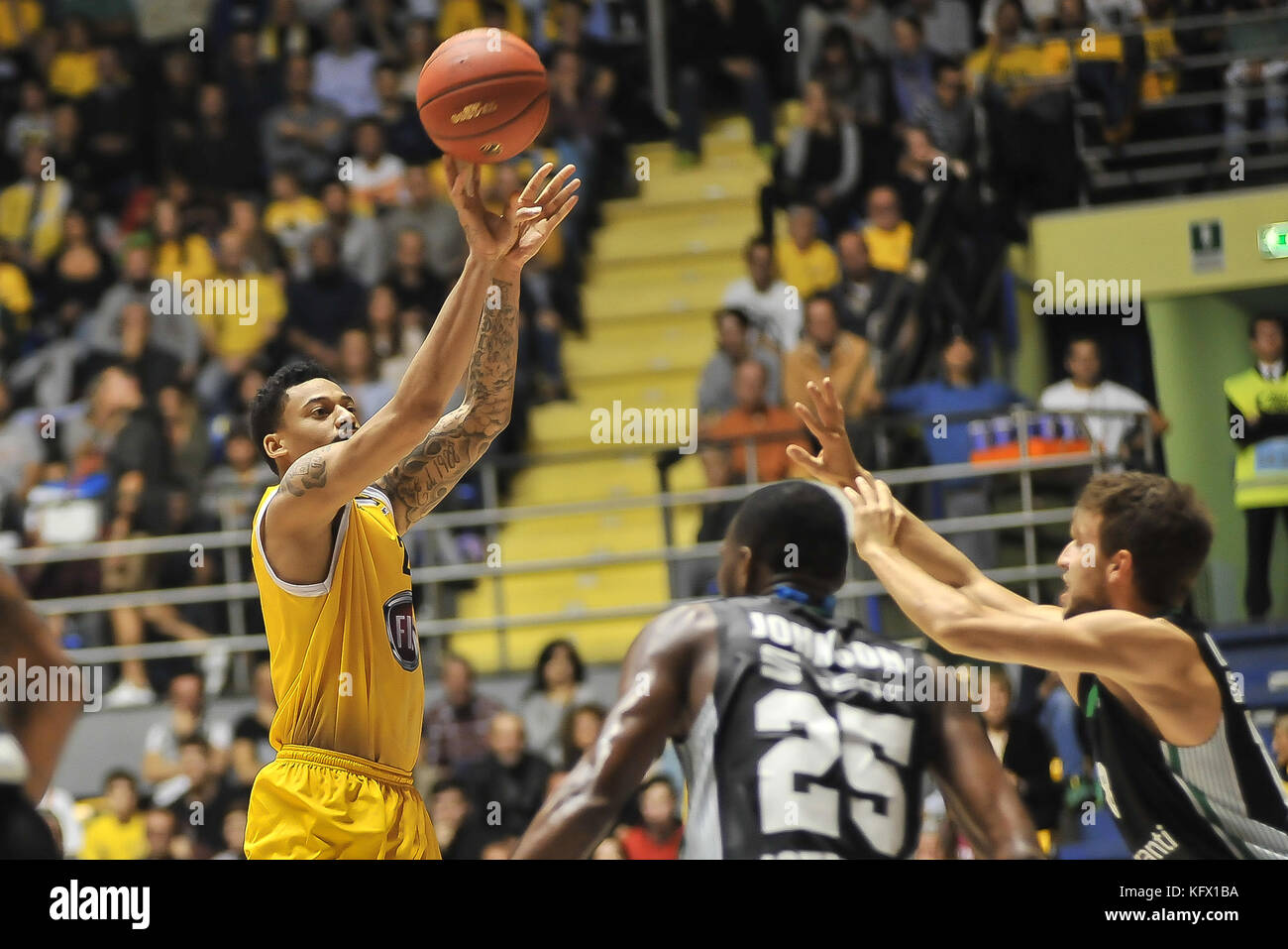 Turin, Italy. 1st Nov, 2017. Diante Garret (Fiat Auxilium Torino