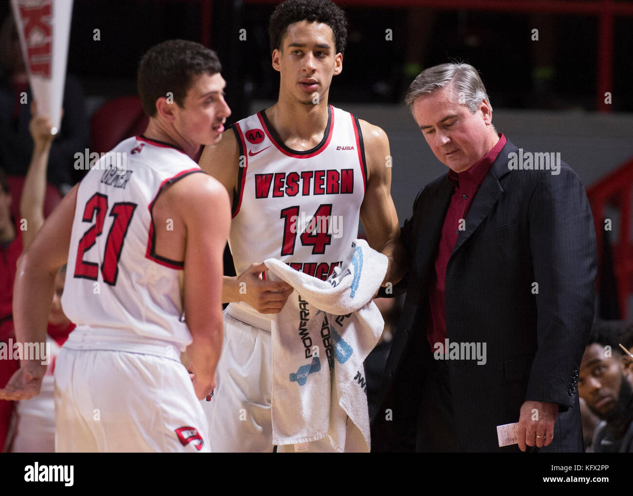 Kentucky, USA. 1st Nov, 2017. USA WKU Hilltoppers head coach Rick Stansberry talks with forward Marek Nelson (14) and guard Jake Ohmer (21) during a game between the Campbellsville Tigers vs the WKU Hilltoppers at E. A. Diddle Arena. Credit: Cal Sport Media/Alamy Live News Stock Photo