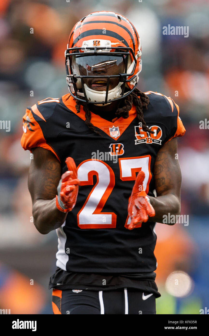 Cincinnati Bengals Line Backer Vontaze Burfict Stock Photo - Alamy