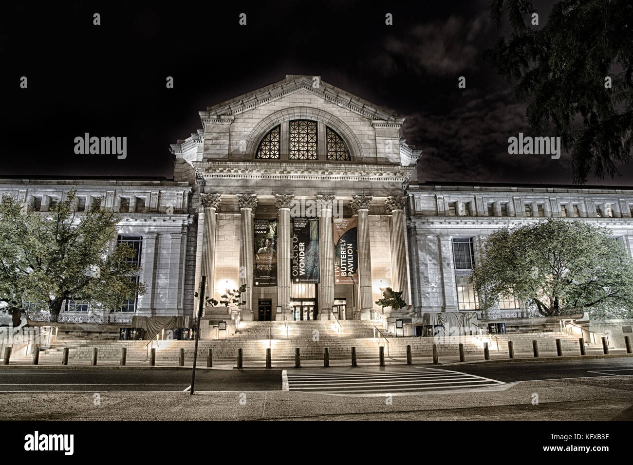 September 12, 2017, Washington, DC, USA: The Smiothsonian National Museum of Natural History in Washington DC is lit up at night. Stock Photo