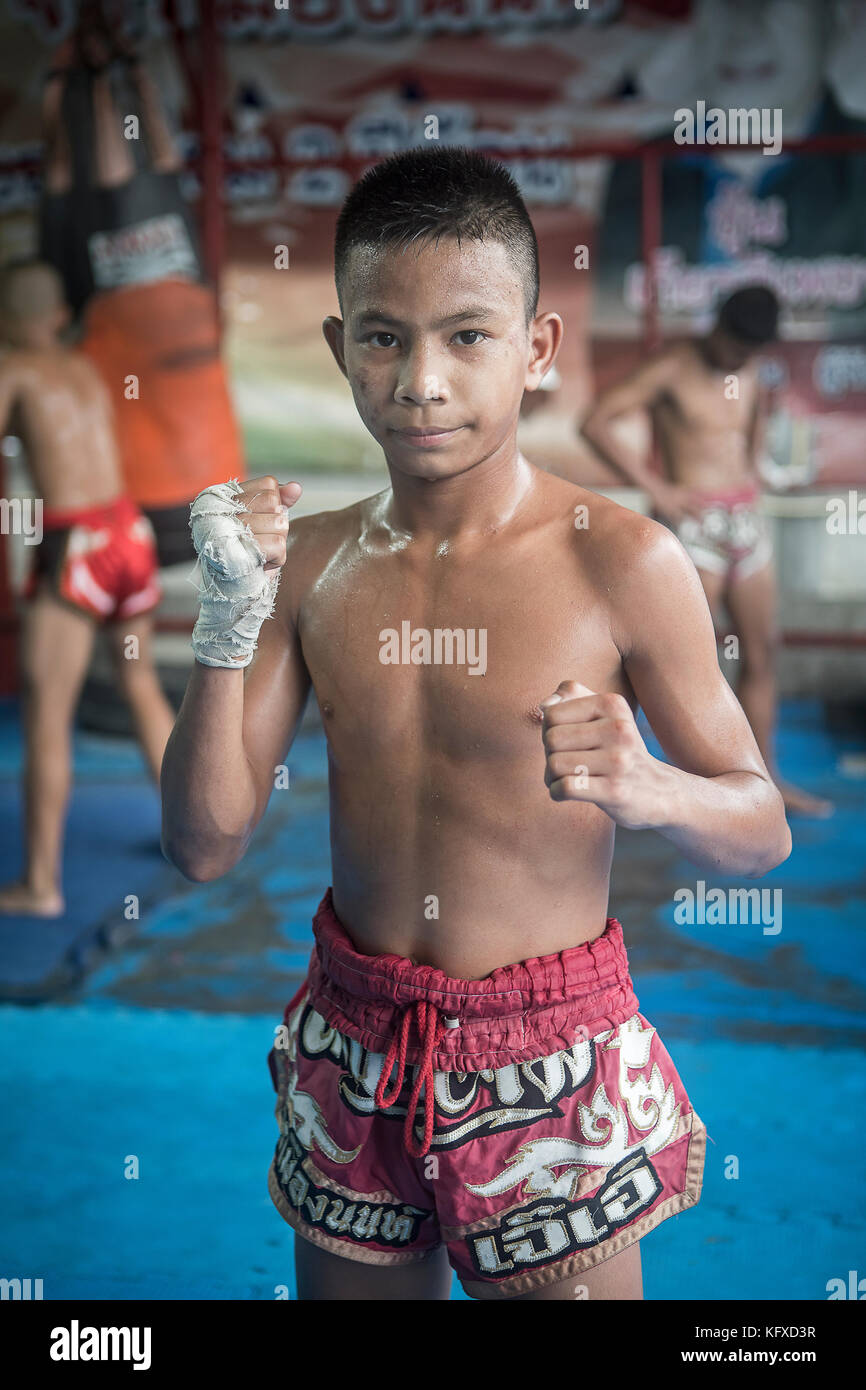 Pepsi during training, 14 years old and has participated in 90 combats, Muay  thai camp, Bangkok, Thailand Stock Photo - Alamy