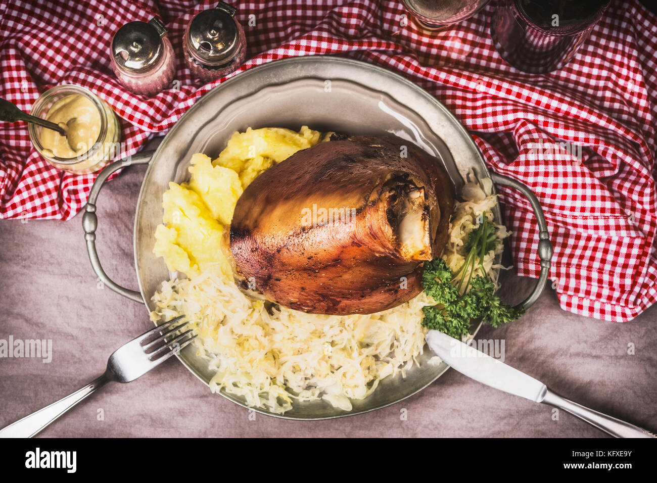 Eisbein hi-res stock photography and images - Alamy