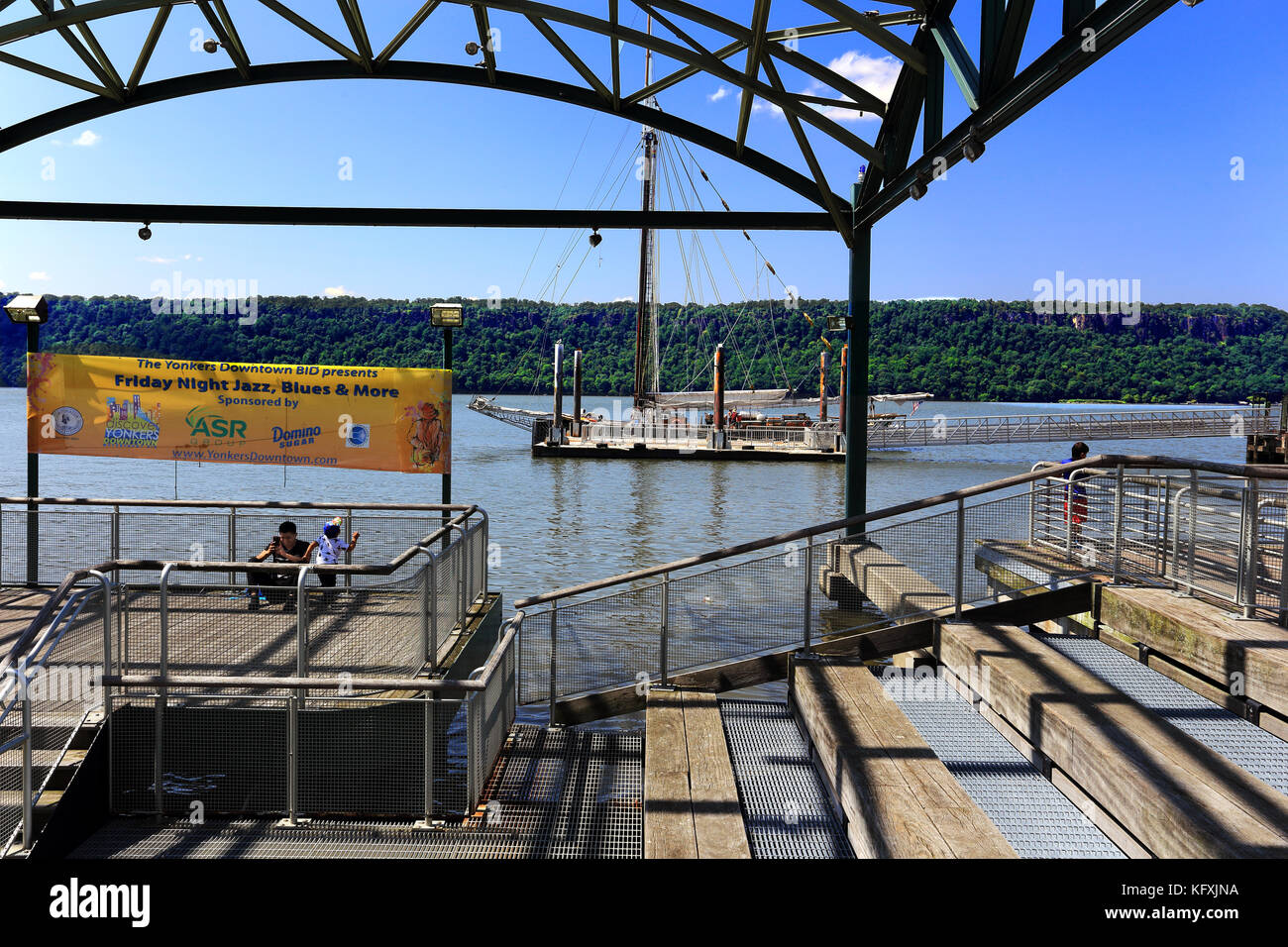 Hudson River waterfront downtown Yonkers New York Stock Photo Alamy