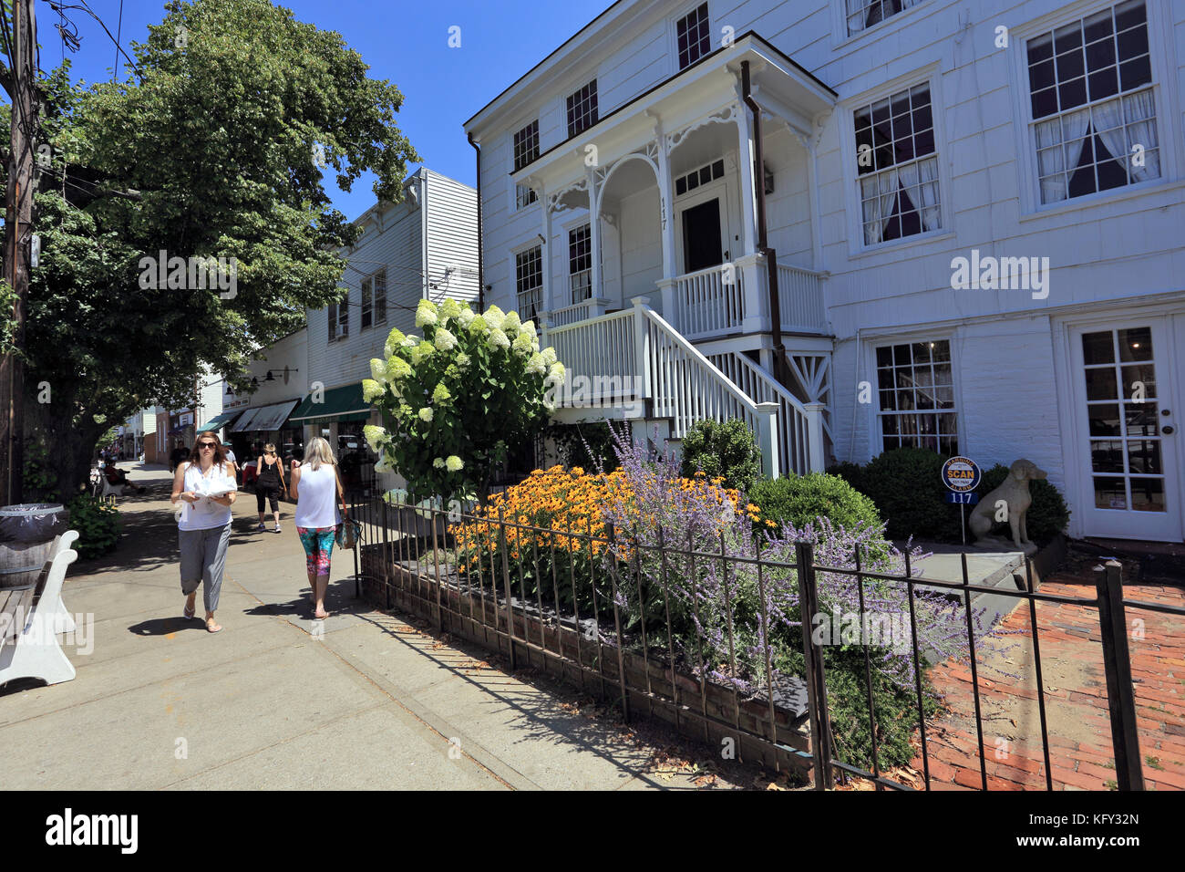 Main St. Sag Harbor Long Island New York Stock Photo Alamy