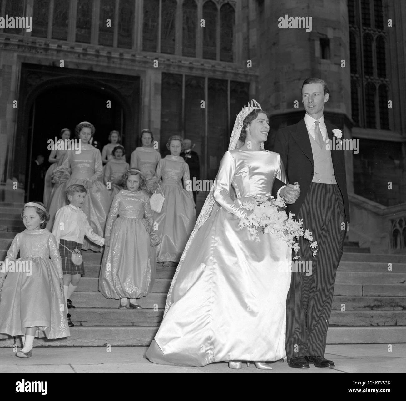 The bride and groom (Anne Abel Smith and David Liddell-Grainger) leaving St George's Chapel, Windsor, after their wedding ceremony. Stock Photo