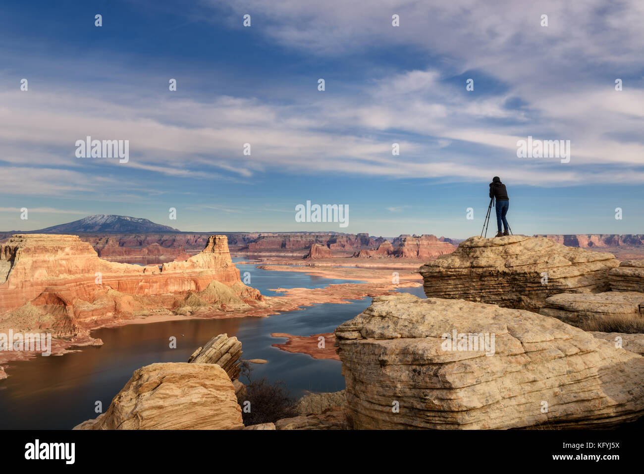 Panoramic view of Alstrom Point, Lake Powell, ArizonaUtah state line