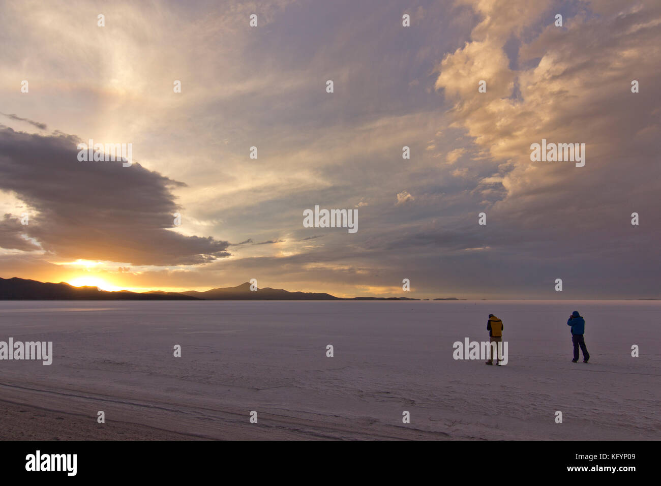 Salt flat in the Atacama desert, Uyuni, Bolivia Stock Photo