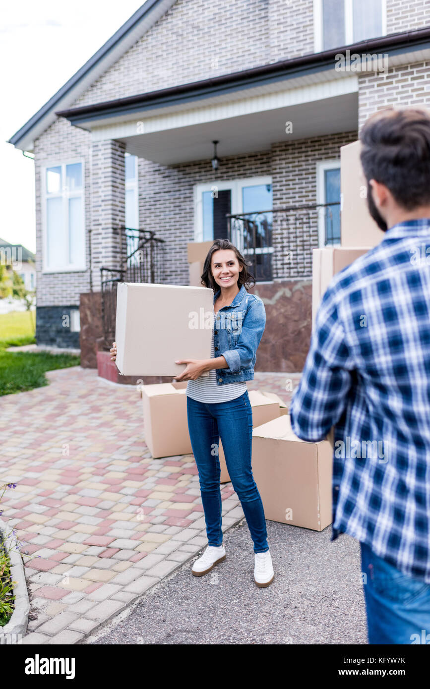 couple moving into new house Stock Photo - Alamy