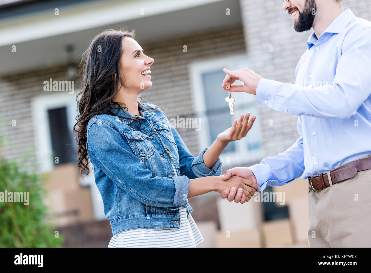 Young people buying new hi-res stock photography and images - Alamy