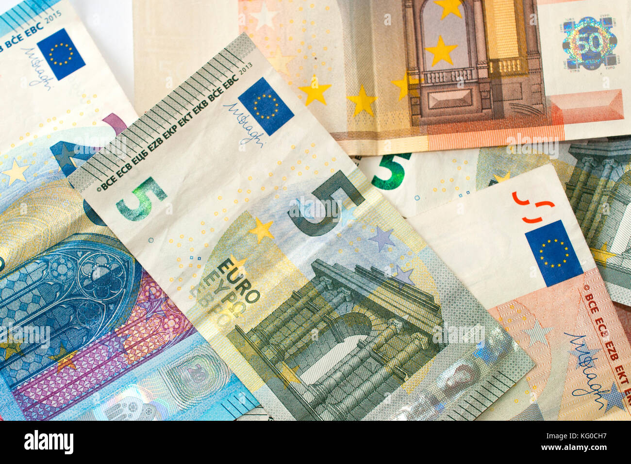 Banknotes on the table hi-res stock photography and images - Alamy