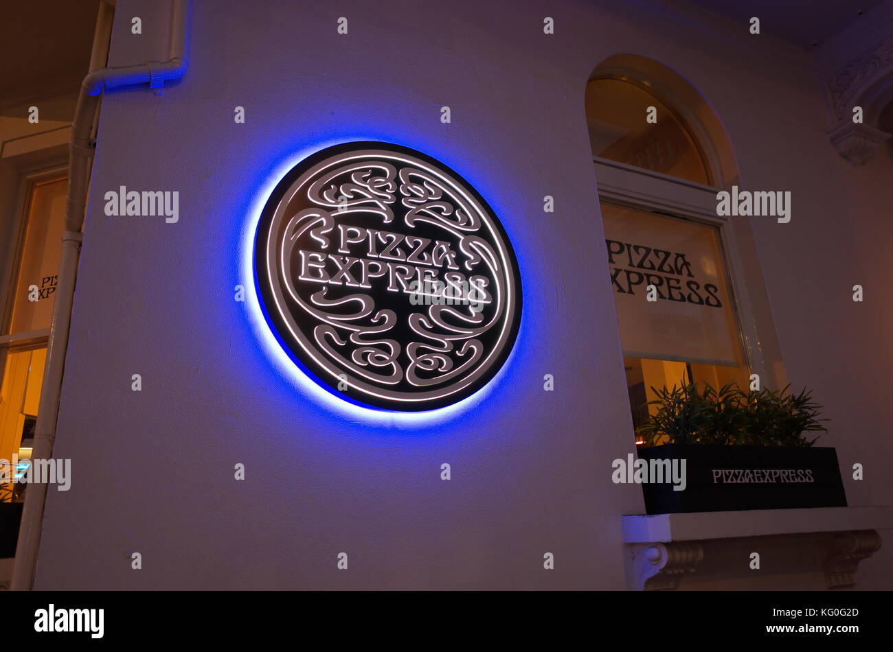 Pizza Express in Kensington, London, England Stock Photo Alamy