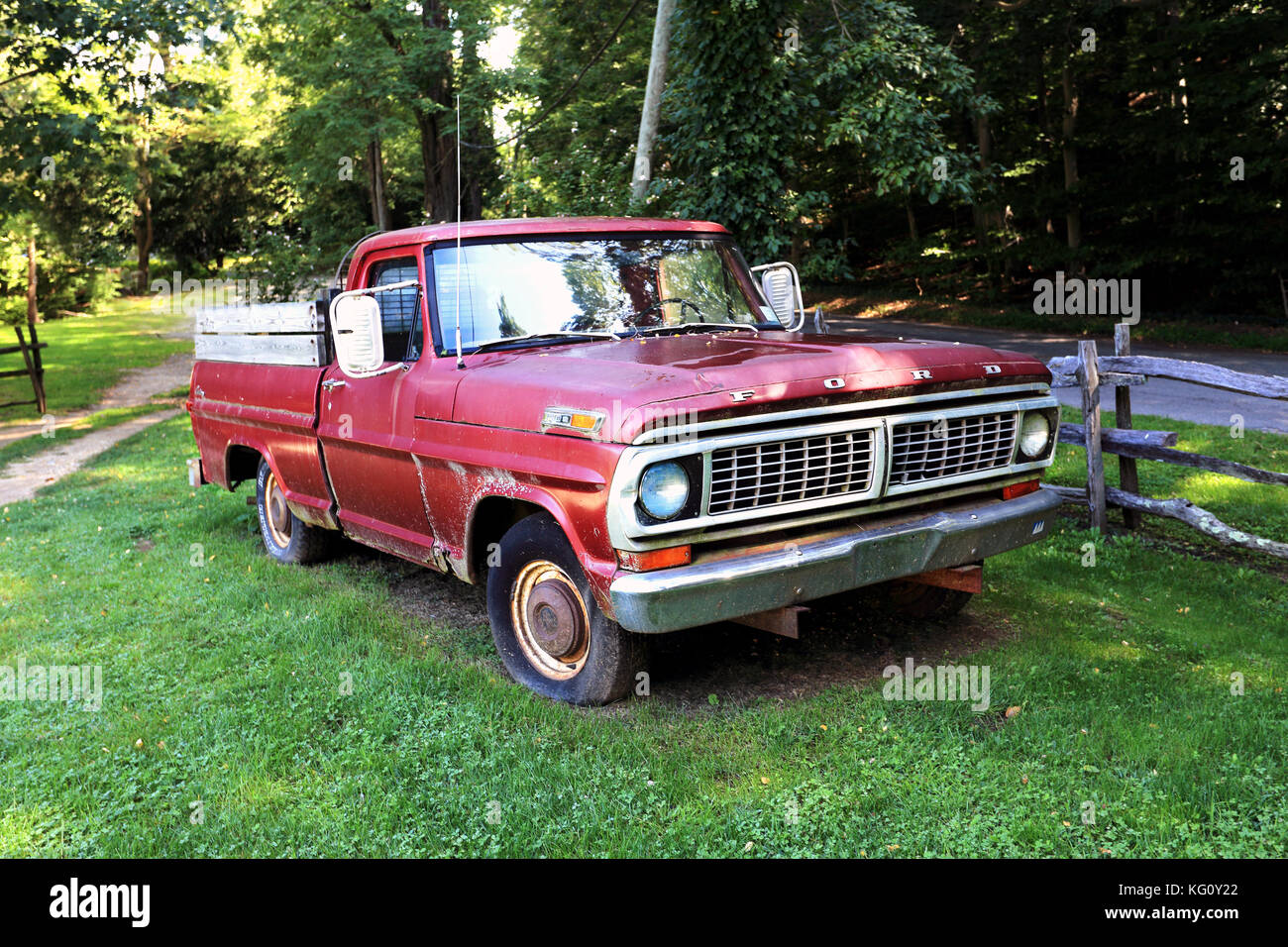 Old pick-up truck Long Island New York Stock Photo