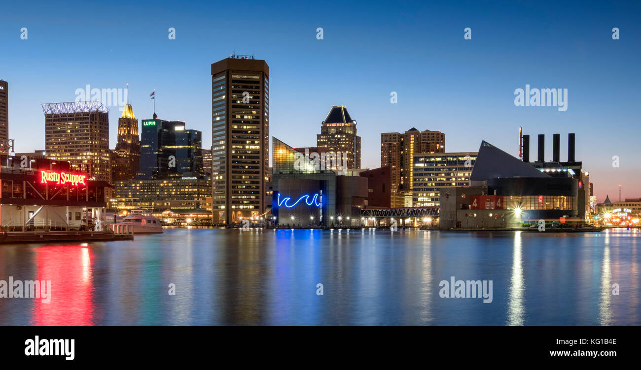 Baltimore Inner Harbour and city skyline at night, Baltimore, Maryland, USA Stock Photo