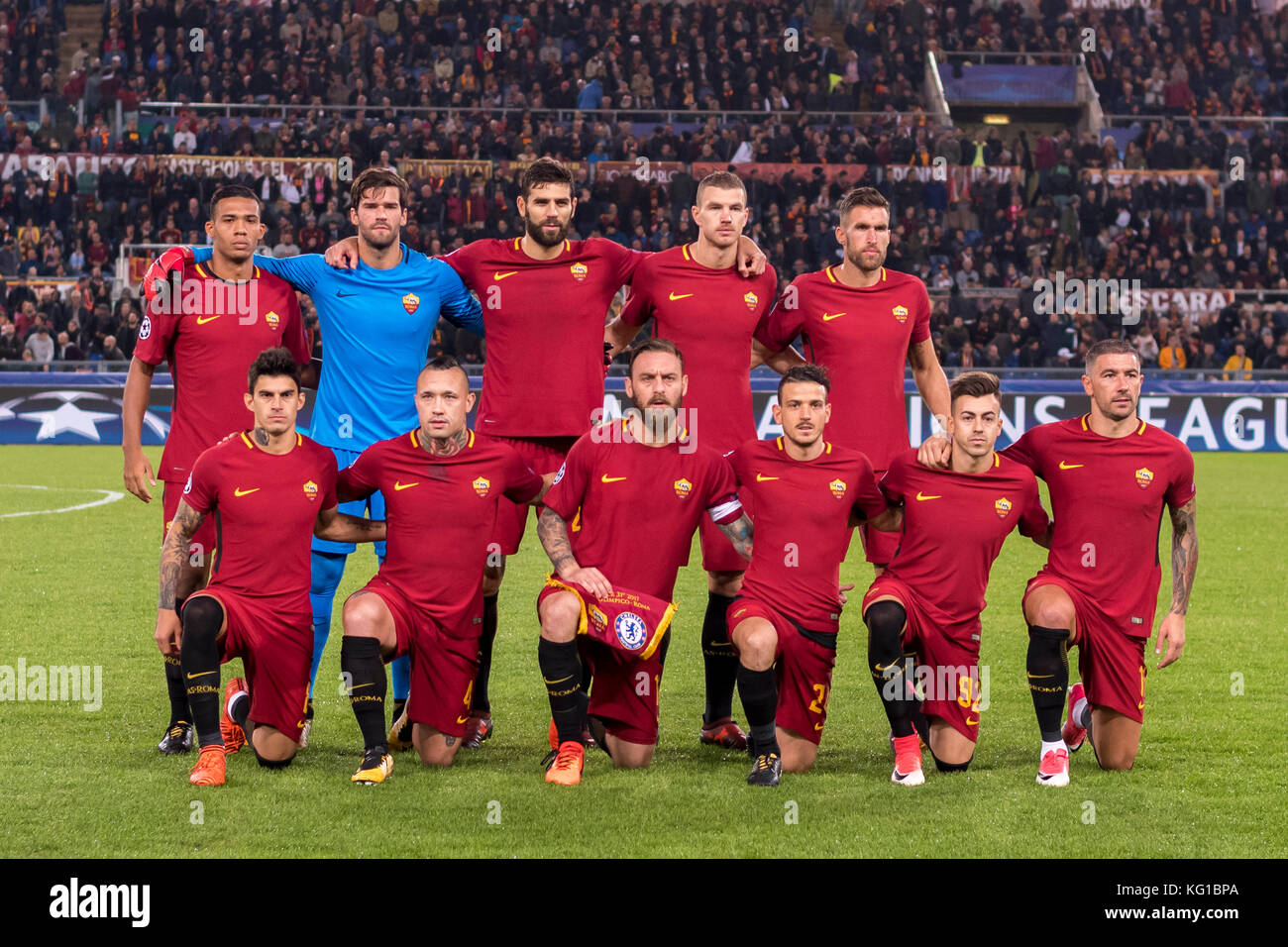 Rome, Italy. 31st Oct, 2017. ASAS Roma team group line-up Football/Soccer :  Roma team group shot (Top row - L to R) Juan Jesus, Alisson Becker,  Federico Fazio, Edin Dzeko, Kevin Strootman, (