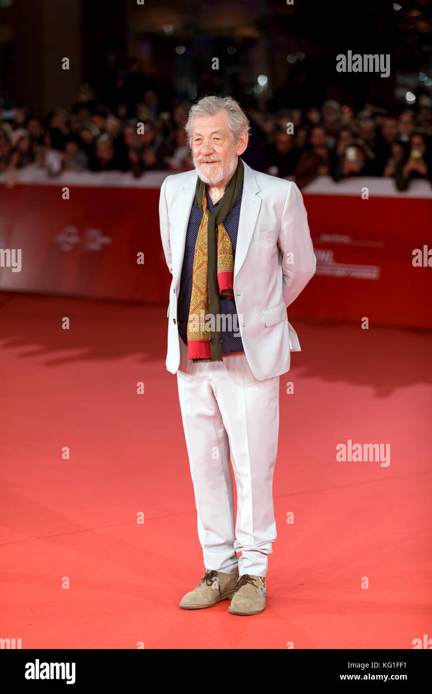 Rome, Italy. 01st Nov, 2017. Ian McKellen walks a red carpet during the 12th Rome Film Fest at Auditorium Parco Della Musica on November 1, 2017 in Rome, Italy. Credit: Polifoto/Alamy Live News Stock Photo