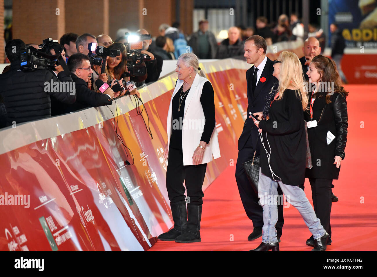 Rome, Italy. 02nd Nov, 2017. Rome Cinema Fest 2017. Rome Cinema Party. Red Carpet Vanessa Redgrave. Pictured: Vanessa Redgrave with her son Carlo Gabriel Nero Credit: Independent Photo Agency/Alamy Live News Stock Photo
