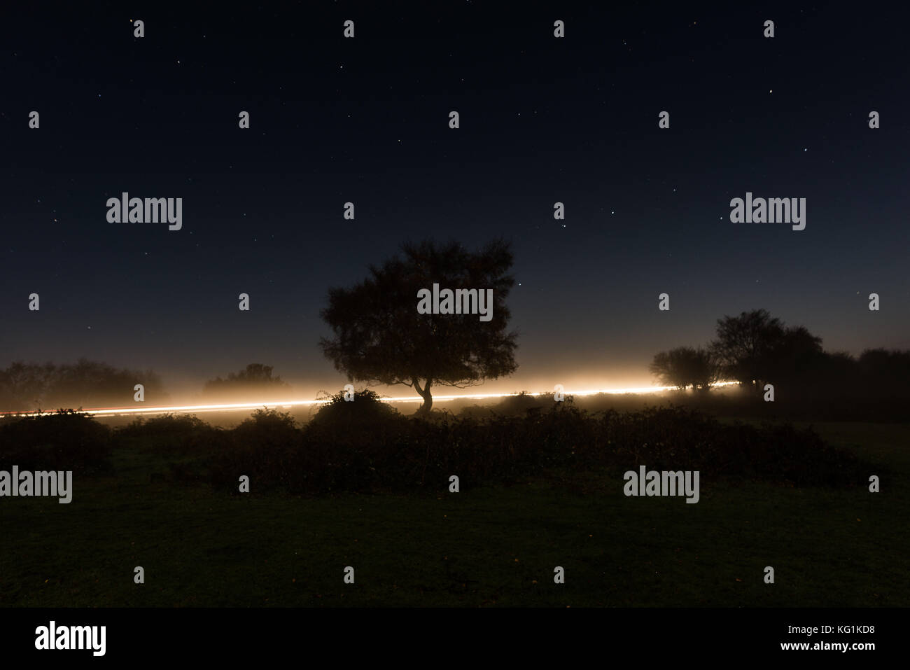 Car headlights slow shutter hi-res stock photography and images - Alamy