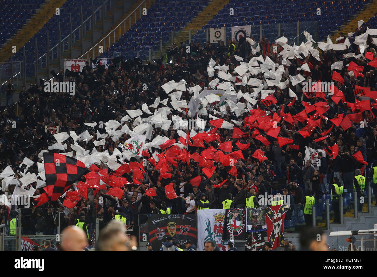 Fanion fanion brodé OGC Nice v SS Lazio UEFA Europa League