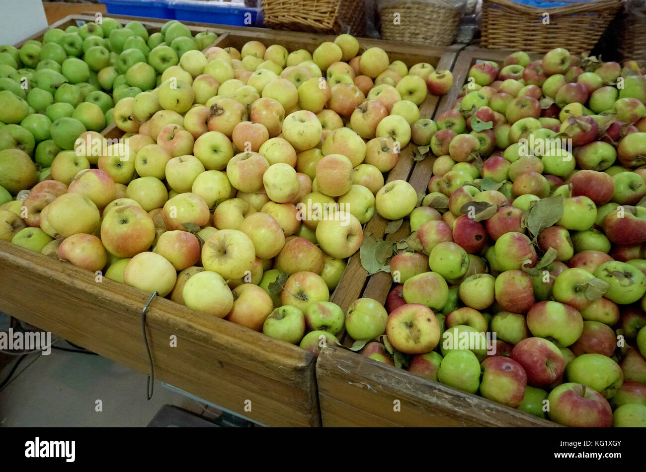 apple red green on the shelf in the store Stock Photo Alamy